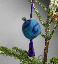 Load image into Gallery viewer, Christmas Tree Ornaments